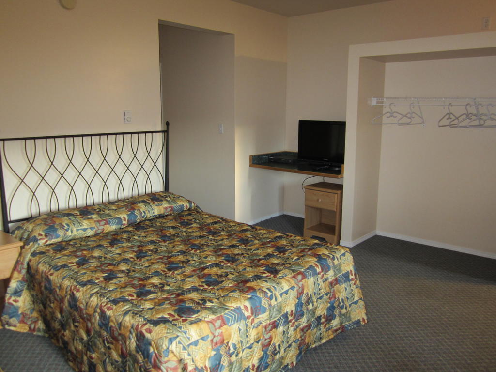 Jade Mountain Motel Chase 部屋 写真